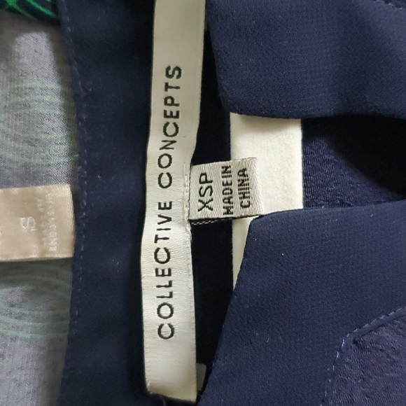 Collective Concepts Navy Flowy Dressy Tank XSP - Picture 3 of 4